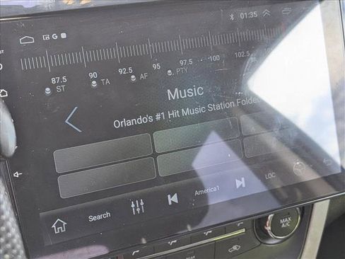 Used 2015 Nissan Sentra SV image 13