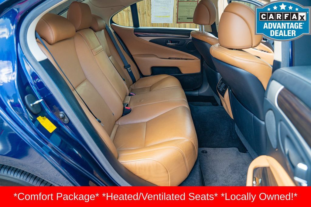 Used 2013 Lexus LS 460 AWD w/ Comfort Pkg image 19