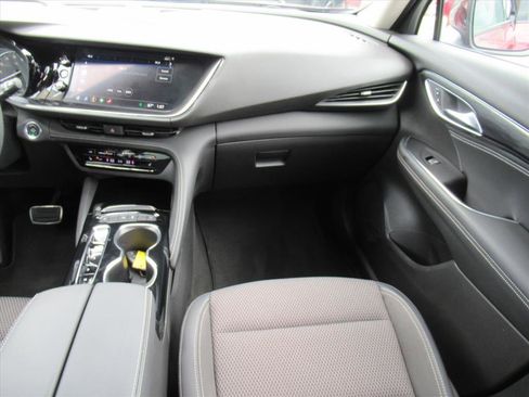 Used 2023 Buick Envision Preferred image 14