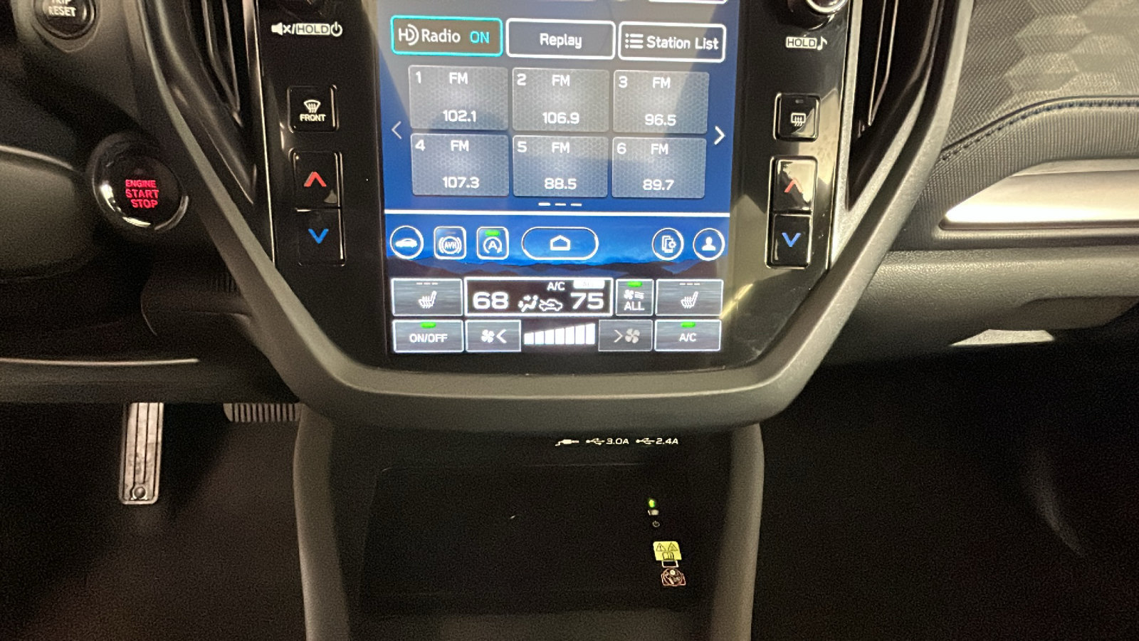 Used 2025 Subaru Forester Premium AWD/4WD image 26