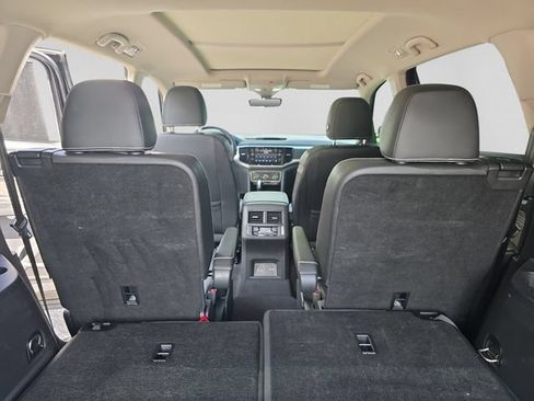 Certified 2023 Volkswagen Atlas SEL Premium AWD/4WD image 30