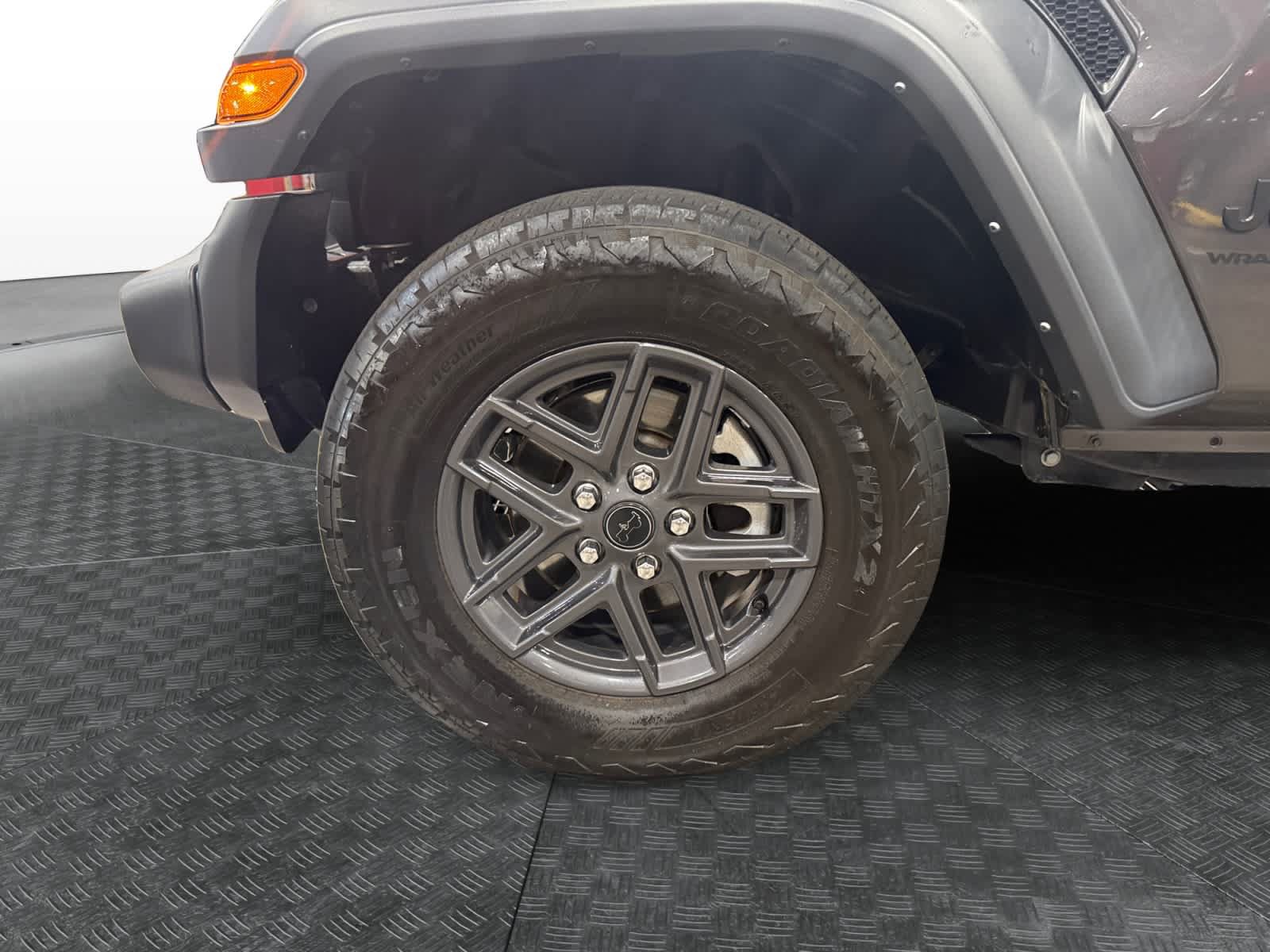 Used 2024 Jeep Wrangler Unlimited Sport AWD/4WD image 15