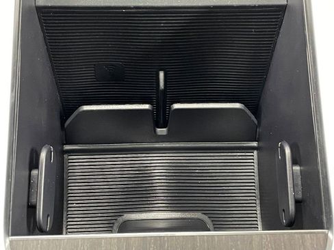 Used 2023 Lucid Air Grand Touring image 52