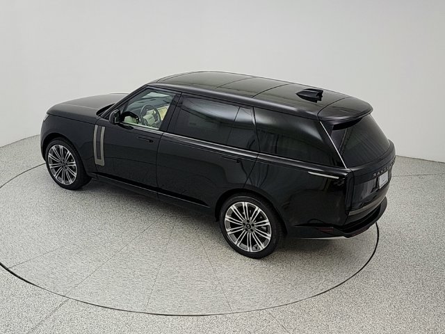 New 2027 Land Rover Range Rover Long Wheelbase SE AWD/4WD image 22