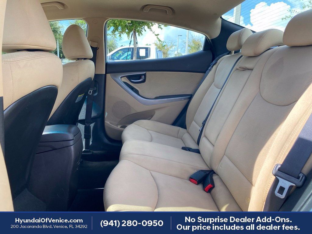 Used 2013 Hyundai Elantra GLS w/ Preferred Pkg FWD image 16