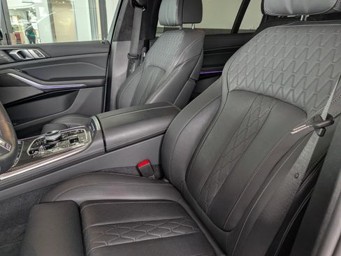 Used 2025 BMW X7 M60i w/ Executive Package AWD/4WD image 10