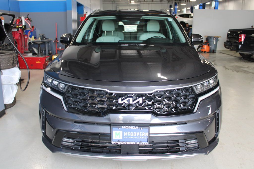 Used 2023 Kia Sorento SX Prestige AWD/4WD image 2
