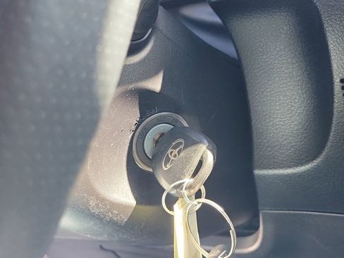 Used 2020 Toyota 4Runner SR5 image 34