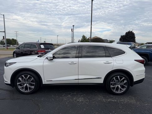 Used 2024 Acura MDX SH-AWD w/ Technology Package image 6