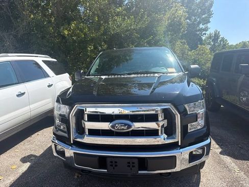 Used 2017 Ford F150 XLT w/ Equipment Group 301A Mid AWD/4WD image 3