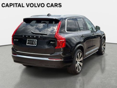 Used 2025 Volvo XC90 B6 Plus w/ Protection Package Premier AWD/4WD image 5