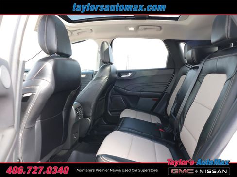 Used 2022 Ford Escape Titanium w/ Titanium Elite Package AWD/4WD image 6
