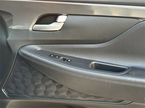 Used 2023 Hyundai Santa Fe SEL image 25