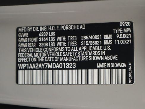 Used 2021 Porsche Cayenne image 36