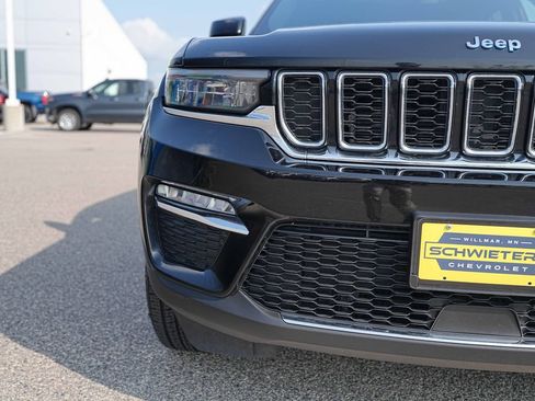 Used 2024 Jeep Grand Cherokee Limited 4xe AWD/4WD image 3