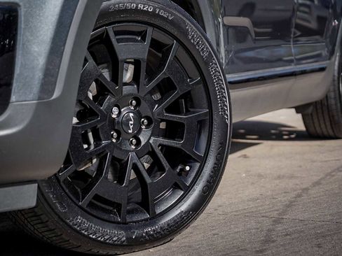 Certified 2022 Kia Telluride SX w/ SX Prestige Package image 2