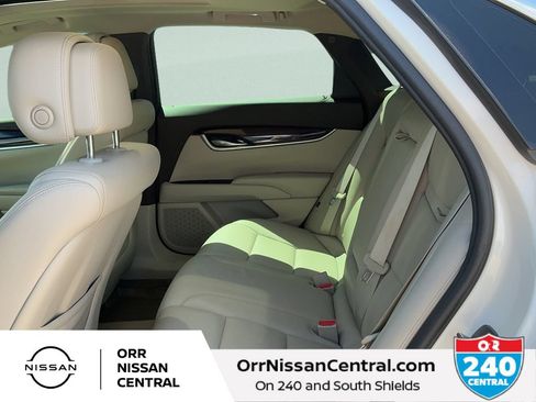 Used 2013 Cadillac XTS Luxury w/ Driver Awareness Package FWD image 13