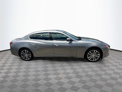 Used 2021 Maserati Quattroporte S image 9