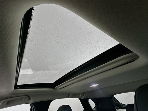 Used 2024 MAZDA CX-30 AWD 2.5 S w/ Preferred Package image 27