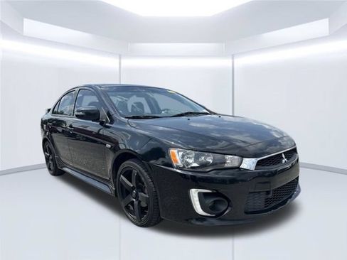 Used 2017 Mitsubishi Lancer ES FWD image 3