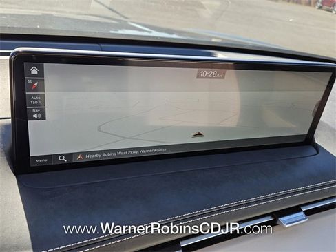 Used 2025 Genesis Electrified GV70 w/ Prestige Package image 21