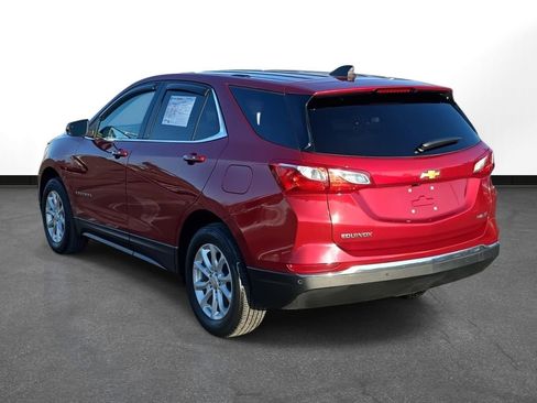 Used 2018 Chevrolet Equinox LT image 8
