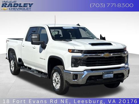 Certified 2025 Chevrolet Silverado 2500 LT w/ Convenience Package image 10