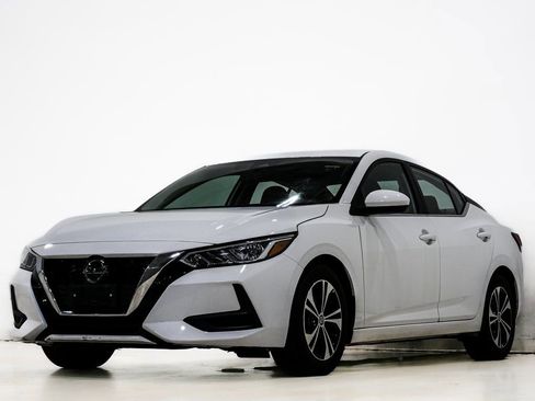 Used 2022 Nissan Sentra SV image 3