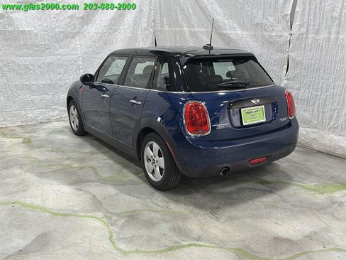 Used 2016 MINI Cooper 4-Door Hardtop image 31