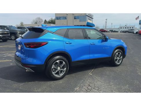 Certified 2025 Chevrolet Blazer LT image 8