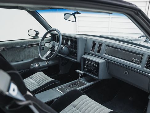 Used 1987 Buick Regal Coupe RWD image 10