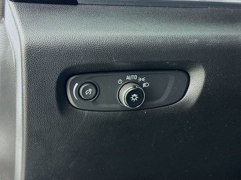 Used 2023 Chevrolet Traverse RS w/ LPO, Floor Liner Package image 10