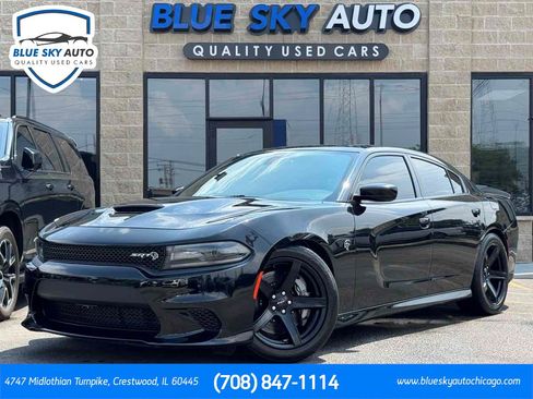 Used 2018 Dodge Charger SRT Hellcat w/ Harman/Kardon Audio Group RWD image 1