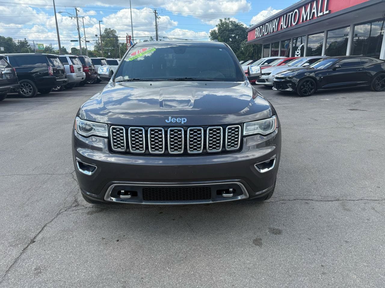 Used 2018 Jeep Grand Cherokee Overland w/ Trailer Tow Group IV RWD image 8