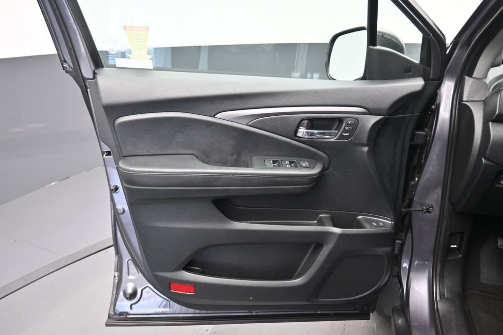 Used 2021 Honda Pilot EX-L image 9