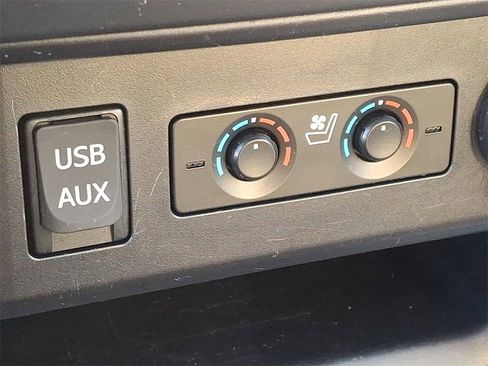 Used 2017 Toyota 4Runner Limited image 24