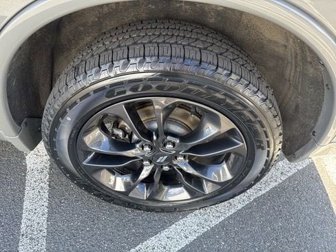 Used 2022 Dodge Durango SXT w/ Blacktop Package image 13