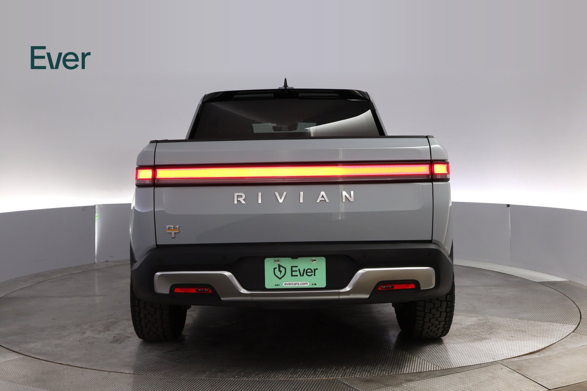 Used 2022 Rivian R1T Adventure AWD/4WD image 15