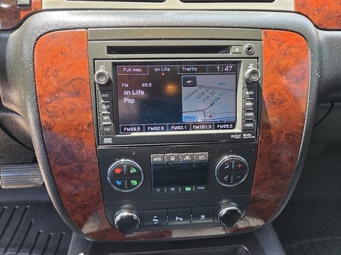 Used 2010 Chevrolet Silverado 1500 LTZ w/ LPO, Deluxe Chrome Package AWD/4WD image 11