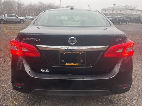 Used 2018 Nissan Sentra SV image 8