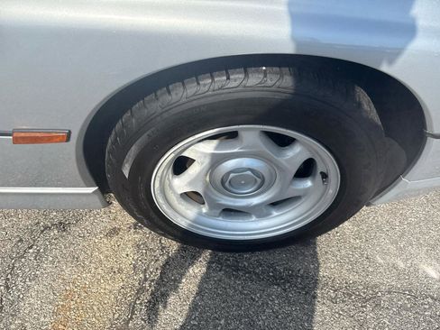 Used 1995 BMW 840Ci RWD image 28