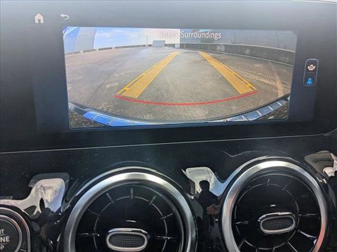 Used 2026 Mercedes-Benz GLA 250 image 9