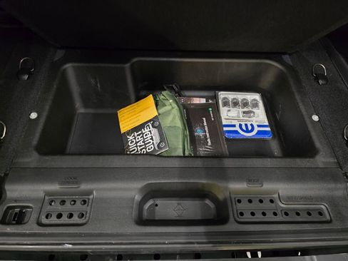 Certified 2021 Jeep Wrangler Unlimited Sahara image 43