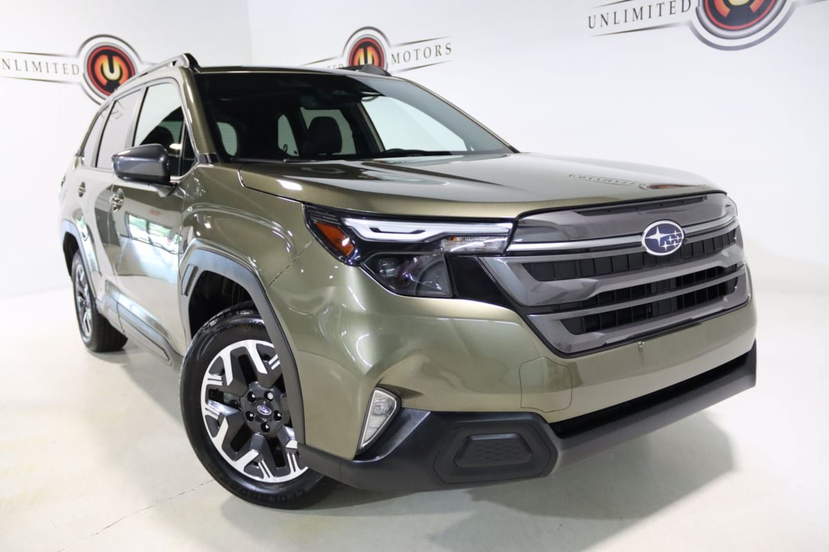Used 2026 Subaru Forester Premium AWD/4WD image 7