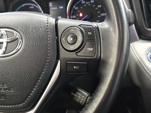 Used 2016 Toyota RAV4 Limited AWD/4WD image 30