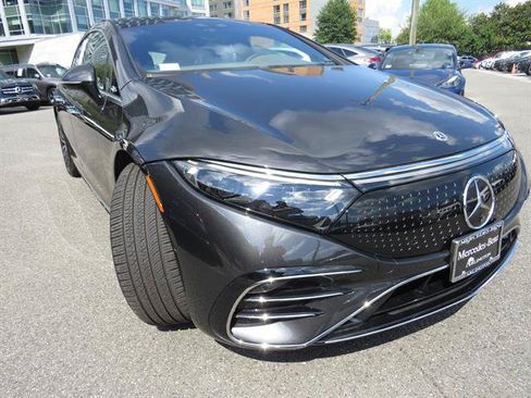 Used 2024 Mercedes-Benz EQS 450+ Sedan image 26
