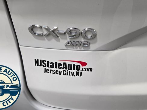 Used 2024 MAZDA CX-90 3.3 Turbo w/ Preferred Plus AWD/4WD image 32