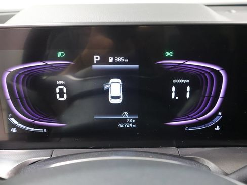Used 2025 Kia Telluride S AWD/4WD image 39