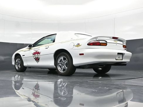 Used 1999 Chevrolet Camaro Z28 RWD image 45