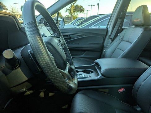 Used 2024 Honda Ridgeline TrailSport image 7